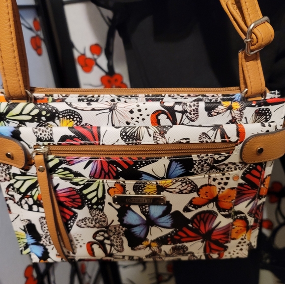 NEW NO TAGS "ROSETTI" LEATHER SMALL SATCHELL W/BUTTERFLY COLORFUL ART - Picture 3 of 9